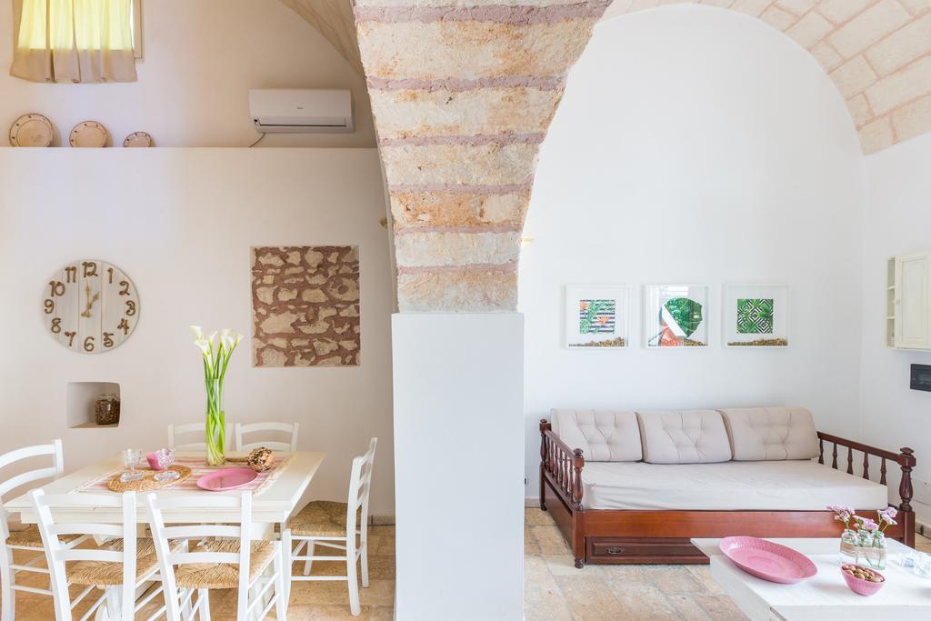 La Corte Della Masseria San Vito dei Normanni Eksteriør billede